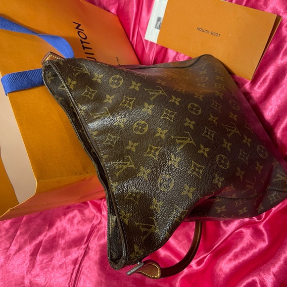 Louis Vuitton Looping GM monogram - Picture 13 of 14